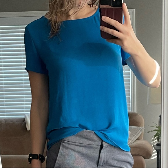 Blouse - Picture 2 of 7